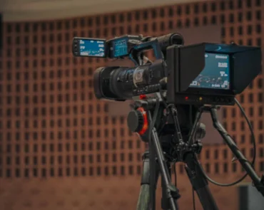 Jasa Foto Dokumentasi Acara Yogyakarta" "Live Streaming Acara Perusahaan Jogja" "Video Shooting Kreatif untuk Pernikahan di Jogja, solo, semarang, boyolali, magelang"