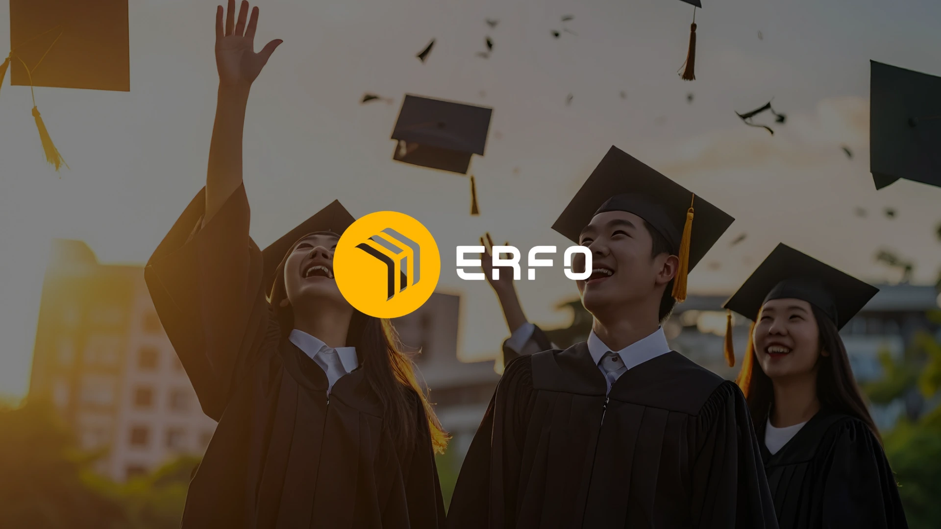 Cari jasa dokumentasi wisuda Magelang profesional? Erfo Menawarkan foto & video wisuda terbaik di Untidar, UMM, dan Magelang sekitarnya.